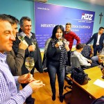 15. SIJEČNJA - 1992. MEĐUNARODNO PRIZNANJE NEOVISNOSTI - 1998. TERITORIJALNO JEDINSTVO REPUBLIKE HRVATSKE NAKON MIRNE REINTEGRACIJE
