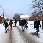 MHDZ OSIJEK: ČIŠĆENJE SNIJEGA U SARVAŠU